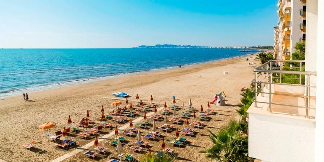 Hotel Mali I Robit Голем Екстер'єр фото